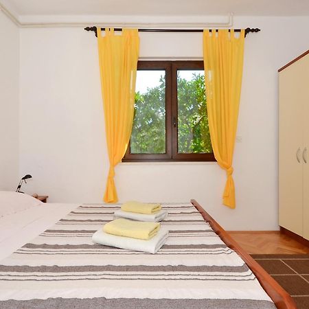 Apartments By The Sea Slatine, Ciovo - 12176 الغرفة الصورة
